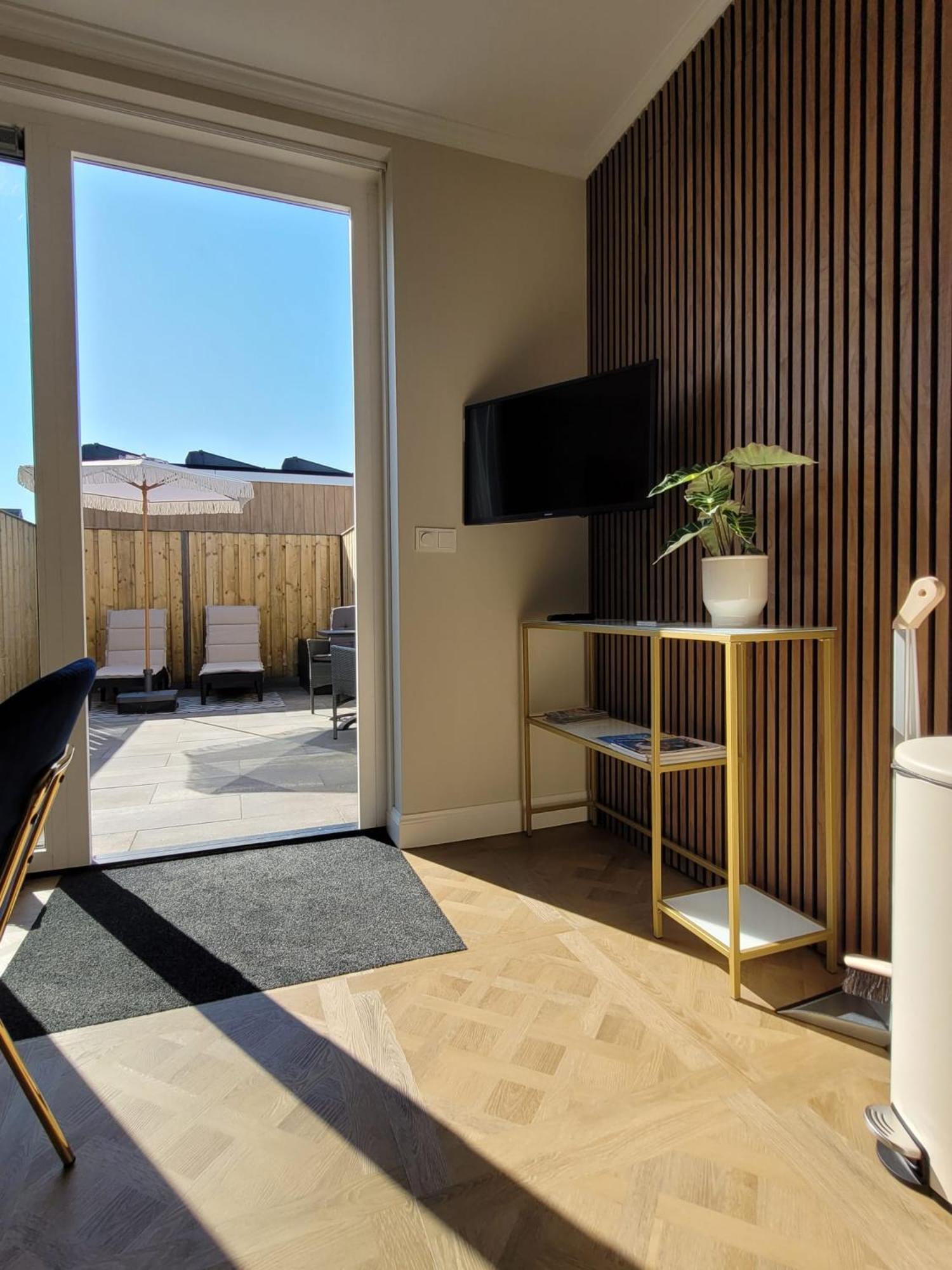 Luxe Kamer Langendam 48 Met Prive Terras Zoutelande Exteriér fotografie